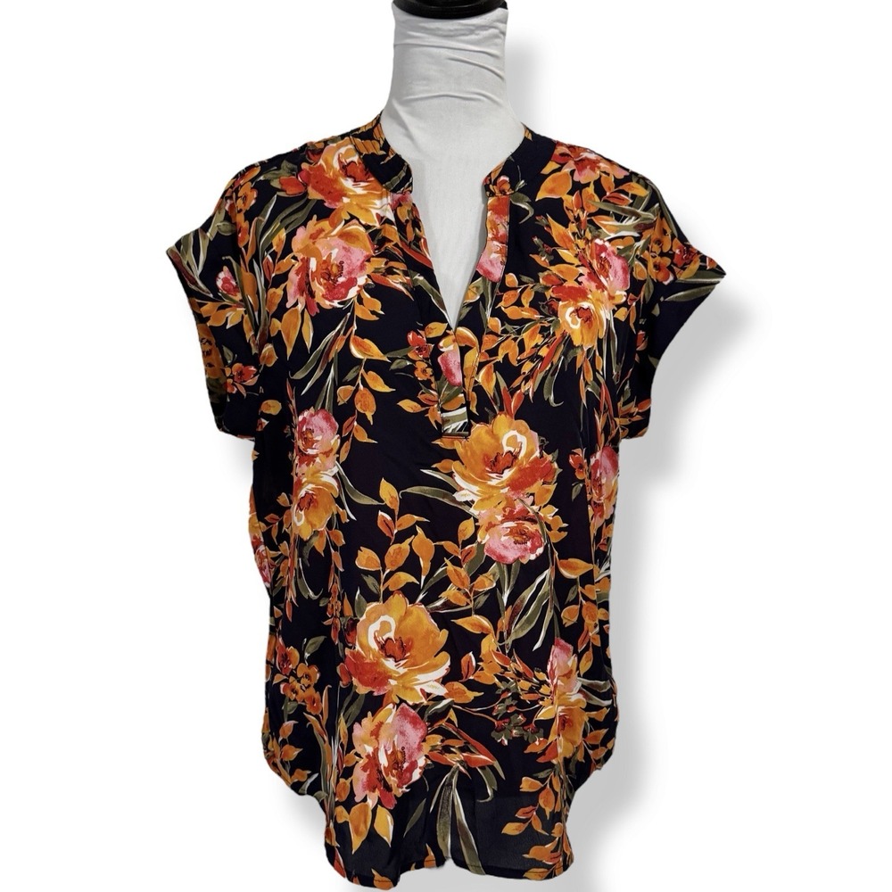 Cynthia Steffe Floral Blouse Top Size‎ S Relaxed Fit V Neck Colorful Lightweight